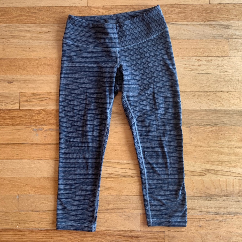 Lululemon Wunder Under Crops